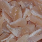 珠の入った肉と食用の貝柱に分けていきます。この貝柱がまた”絶品”オイシイ!